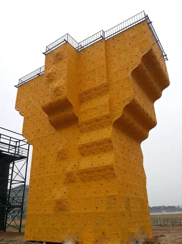 洛阳陆军某部训练基地.jpg